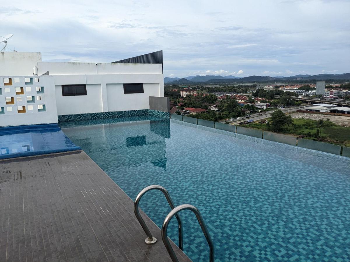 Alor Setar Imperio By Im Staycation 3Bedroom & Rooftop Pool Luaran gambar